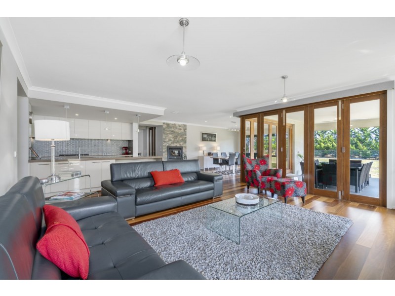 79 Newnham Road, Longford VIC 3851