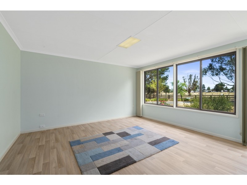 20 Carter Street, Stratford VIC 3862