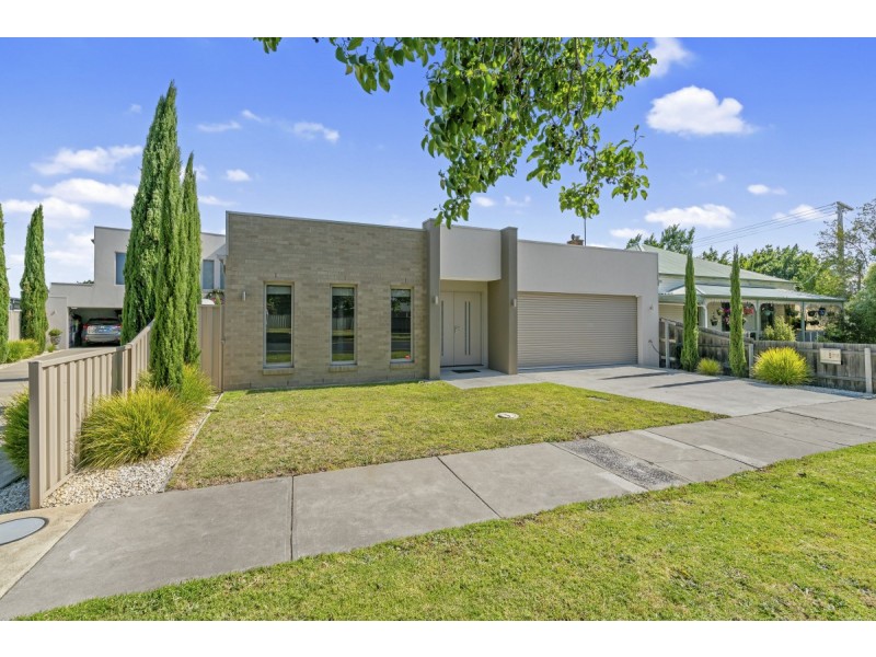 32 Raglan Street, Sale VIC 3850
