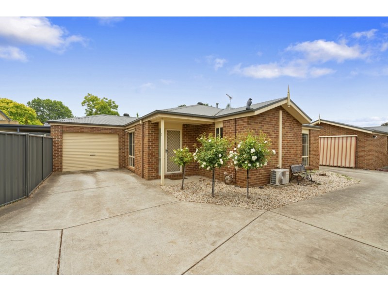2/74 Guthridge Parade, Sale VIC 3850