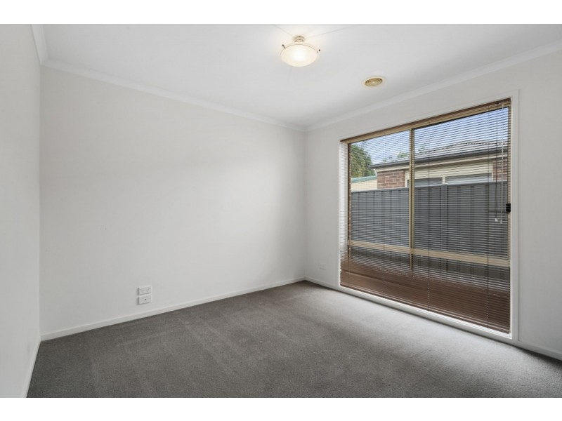 2/74 Guthridge Parade, Sale VIC 3850