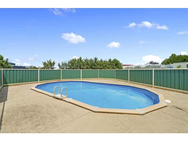 35 Llowalong Road, Stratford VIC 3862