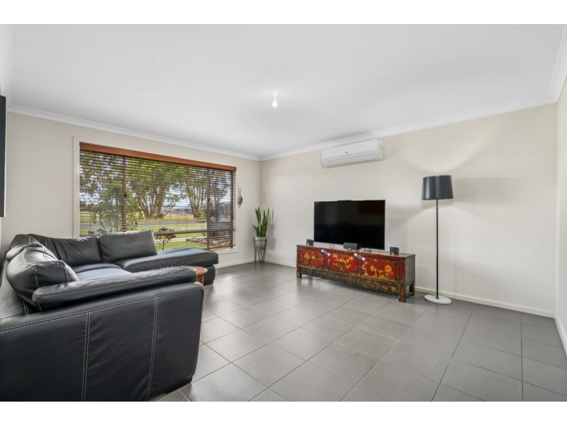 33 Killeen Street, Stratford VIC 3862