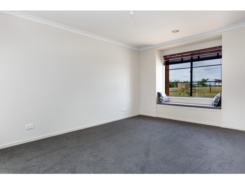 14 Woondella Boulevard, Sale VIC 3850