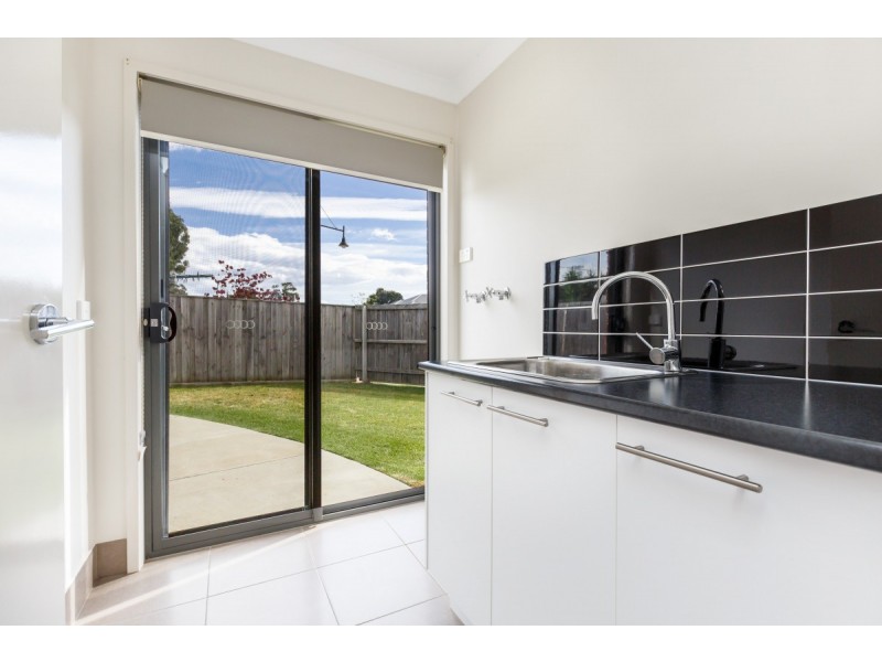 14 Woondella Boulevard, Sale VIC 3850