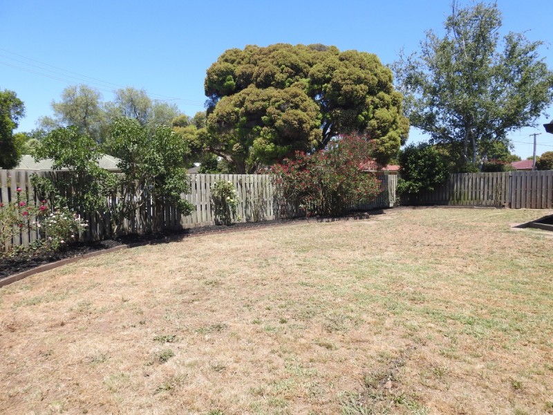 15 Sandra Court, Sale VIC 3850