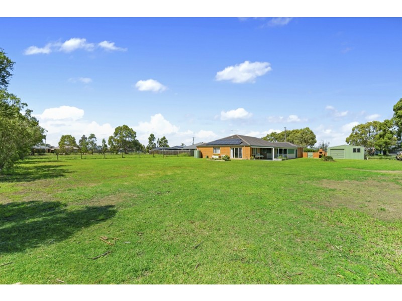 67 Hobson Street, Stratford VIC 3862