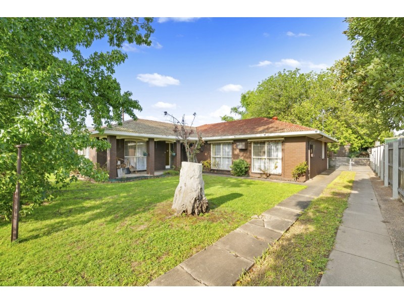 14 Nicholson Street, Sale VIC 3850