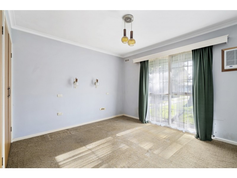 14 Nicholson Street, Sale VIC 3850