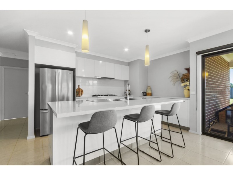 12 Burley Place, Maffra VIC 3860