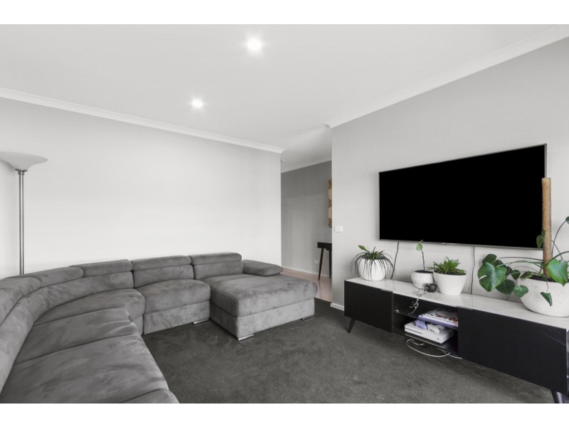 12 Burley Place, Maffra VIC 3860