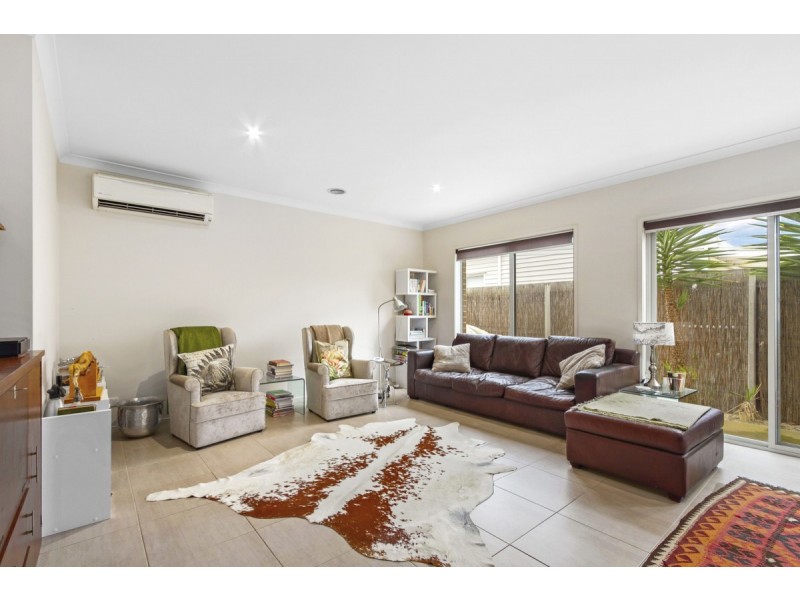 2/112 Marley Street, Sale VIC 3850