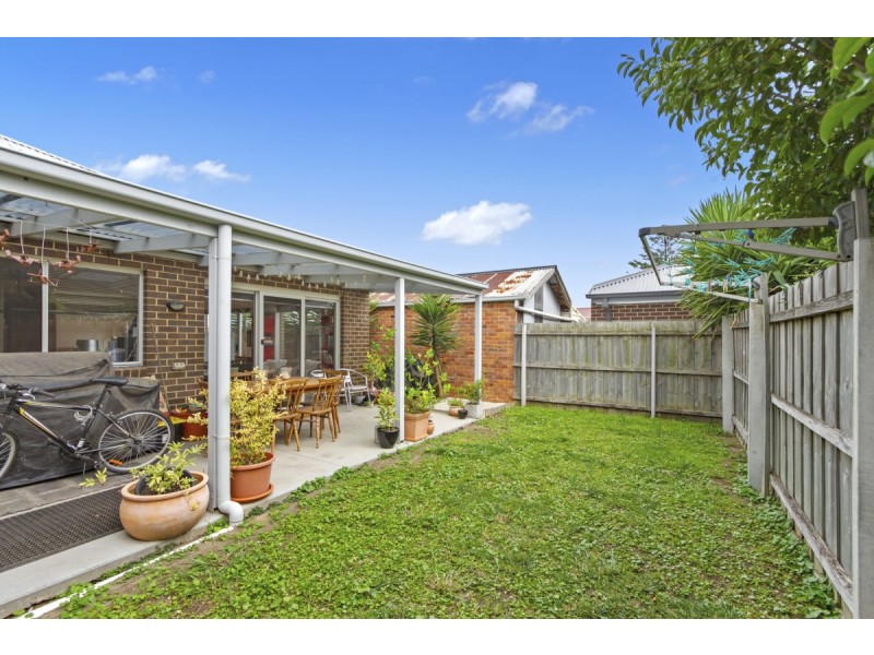 2/112 Marley Street, Sale VIC 3850