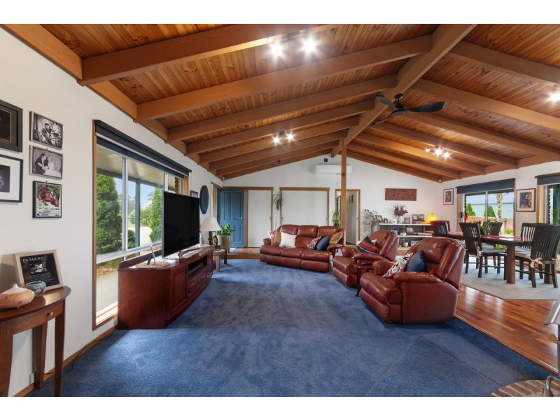 335 Bengworden Road, Cobains VIC 3851