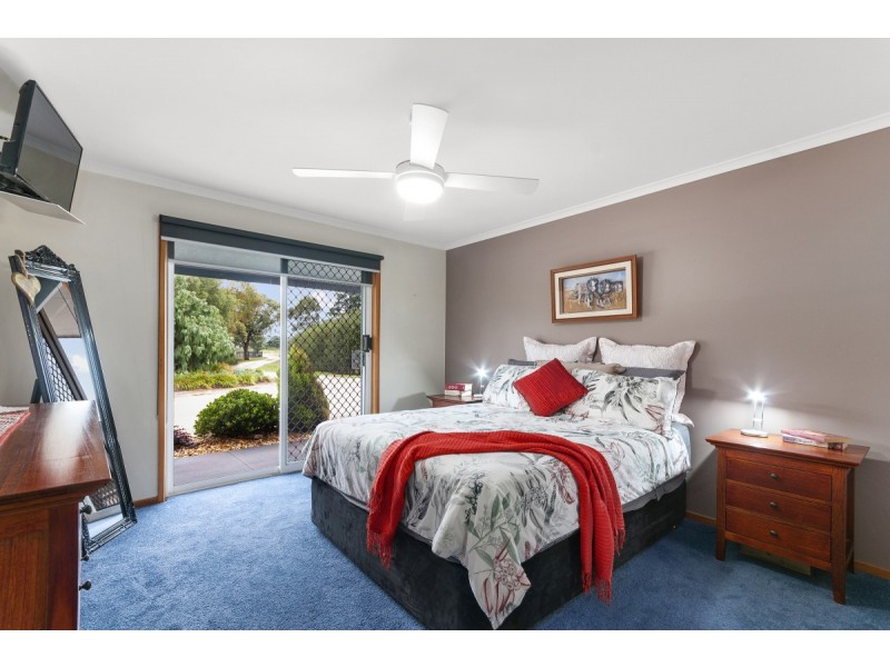 335 Bengworden Road, Cobains VIC 3851