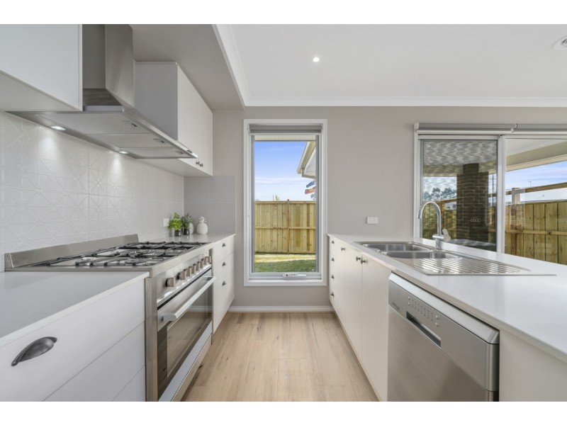 2 Wallace Street, Sale VIC 3850