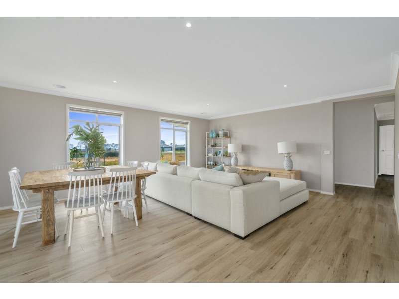 2 Wallace Street, Sale VIC 3850