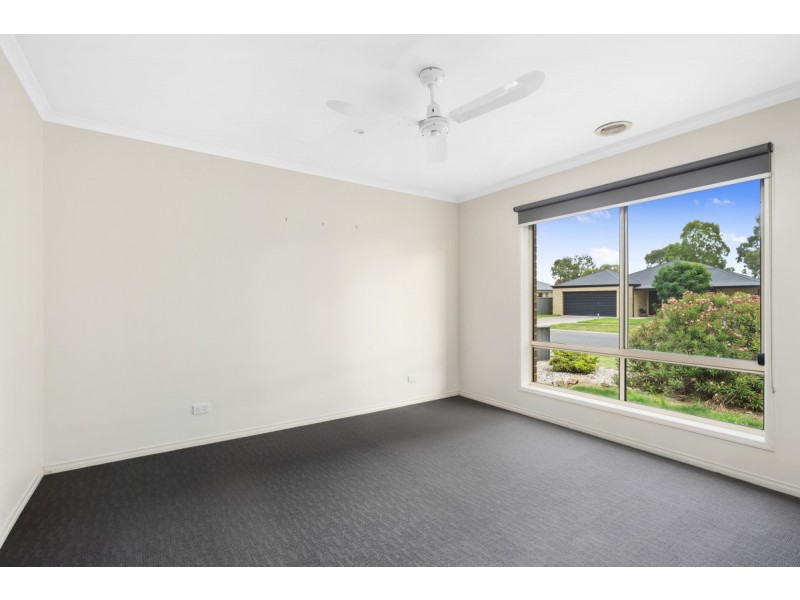 20 Krista Court, Sale VIC 3850
