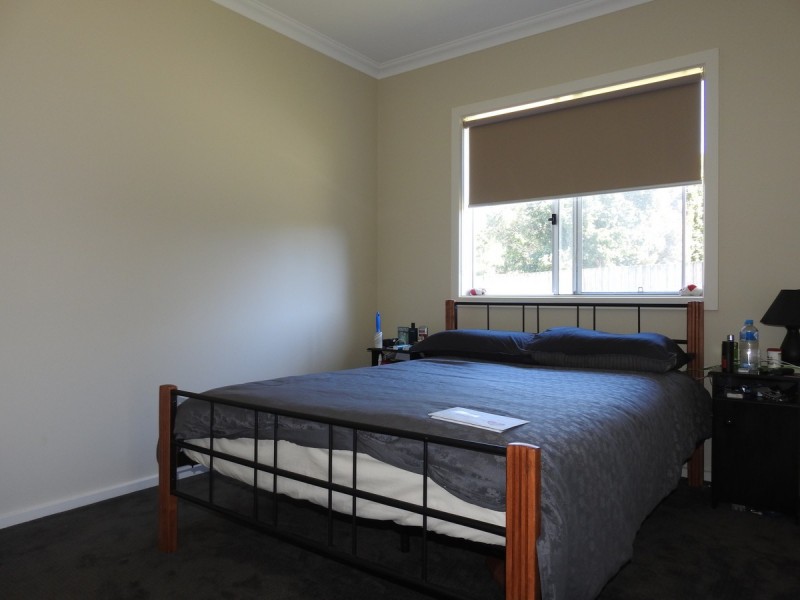 8 Melanie Court, Sale VIC 3850