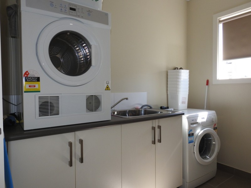 8 Melanie Court, Sale VIC 3850