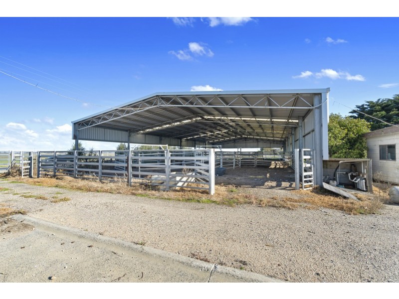 31 Fosterton Road, Cobains VIC 3851