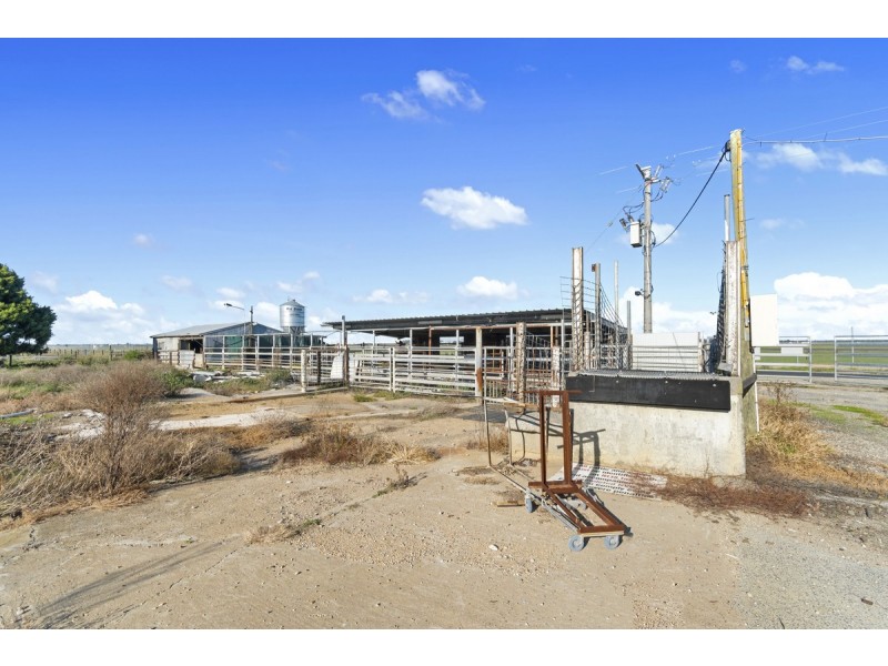 31 Fosterton Road, Cobains VIC 3851