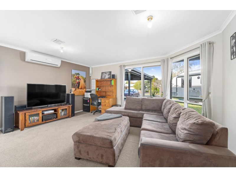 14 Yvette Close, Sale VIC 3850