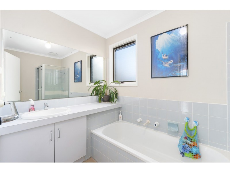 14 Yvette Close, Sale VIC 3850