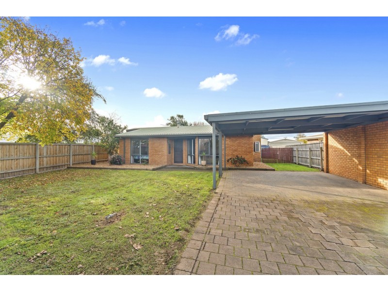 14 Yvette Close, Sale VIC 3850