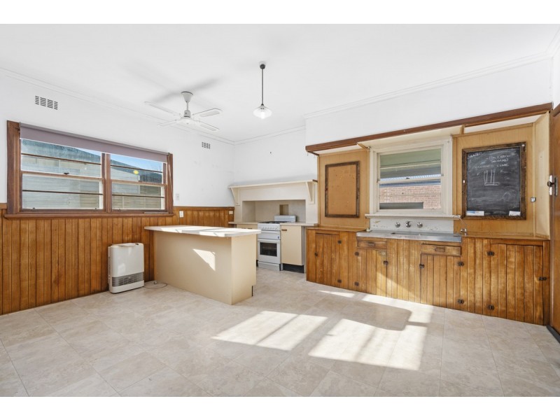 94 Palmerston Street, Sale VIC 3850
