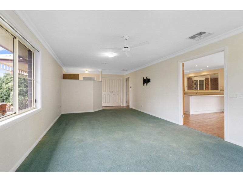 13 Pelican Court, Sale VIC 3850