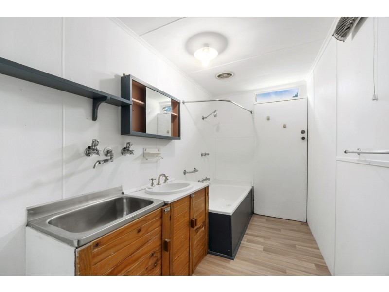 1808 Princes Highway, Stratford VIC 3862