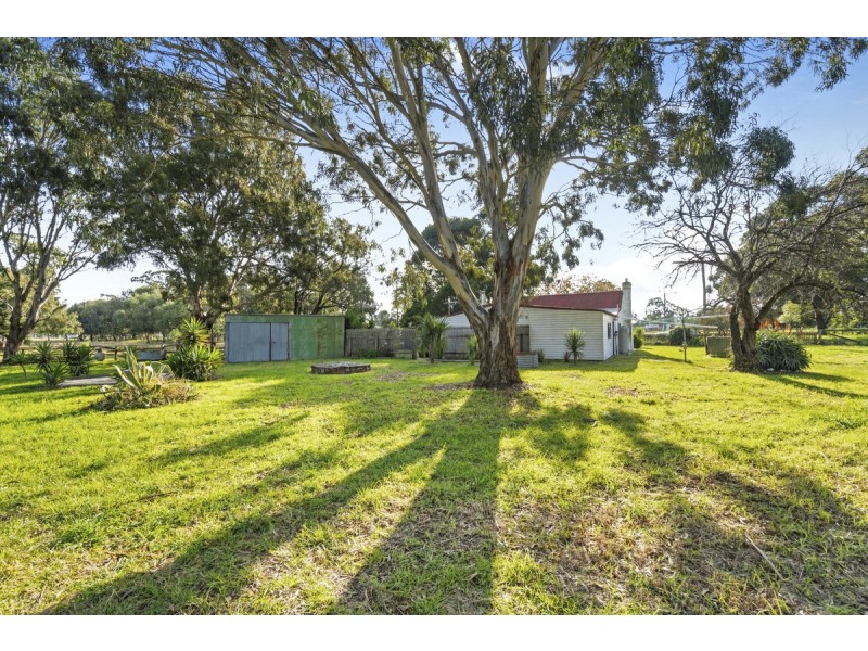 1808 Princes Highway, Stratford VIC 3862