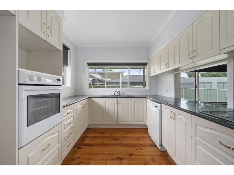 14 San Luis Drive, Sale VIC 3850