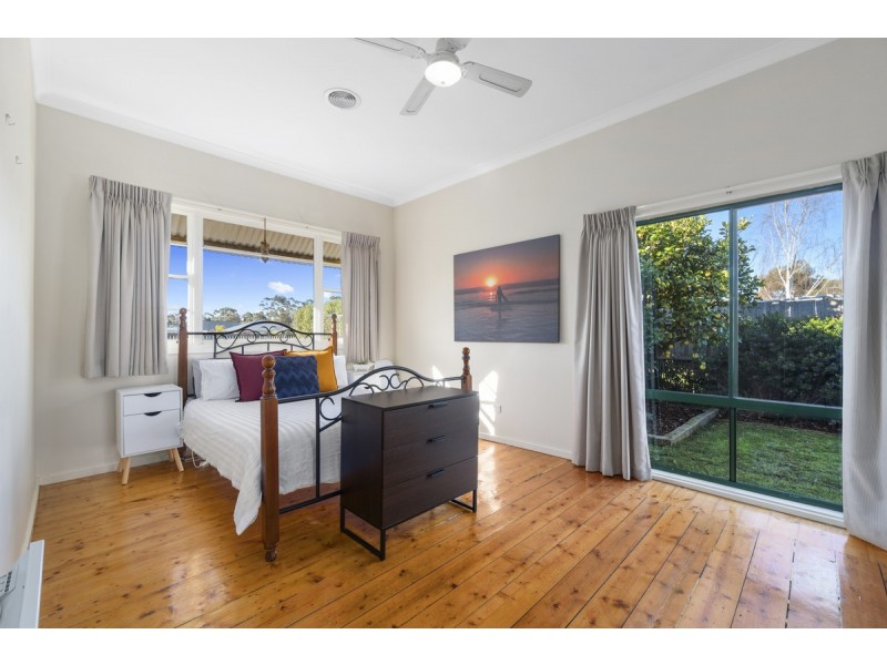 40 Buckley Street, Stratford VIC 3862