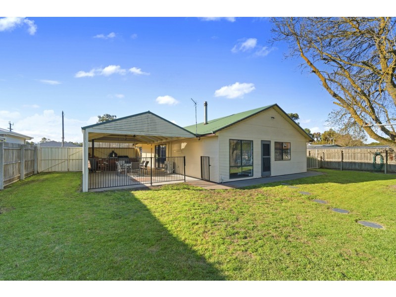 40 Buckley Street, Stratford VIC 3862