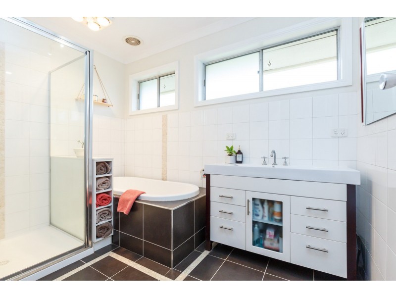 14 Weir Street, Sale VIC 3850