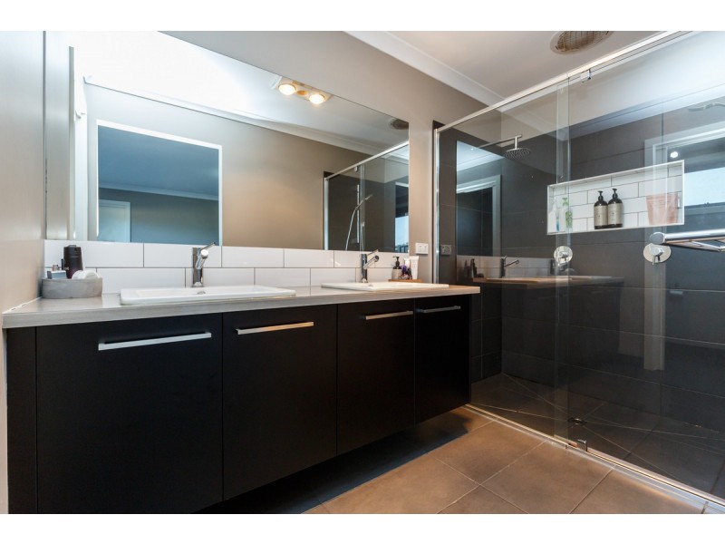 1 Pruden Court, Stratford VIC 3862