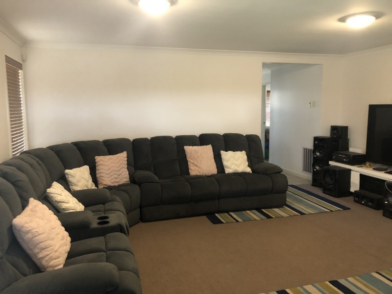 19 Ruthberg Drive, Sale VIC 3850