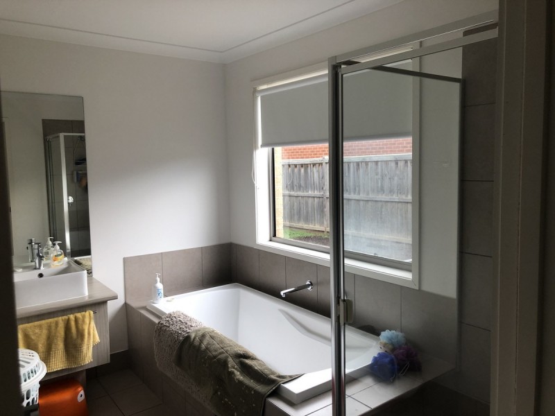 19 Ruthberg Drive, Sale VIC 3850