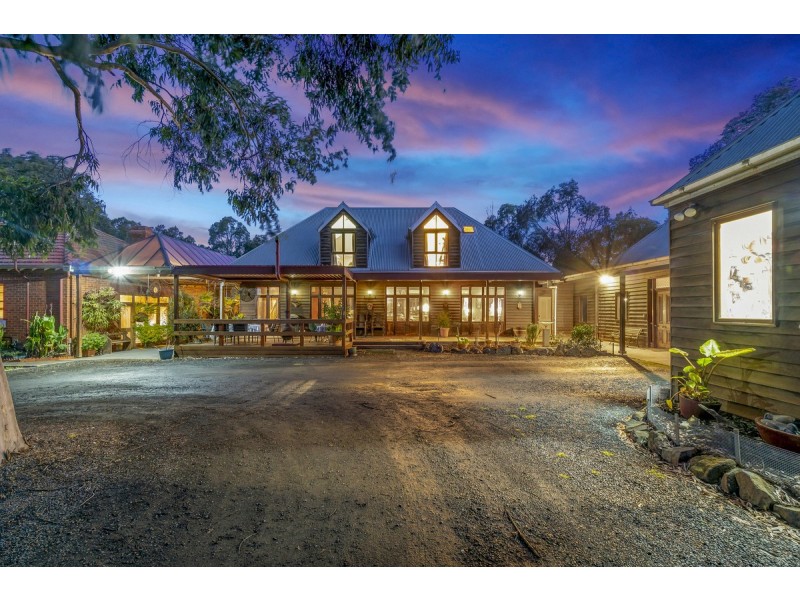 91 Licola Road, Heyfield VIC 3858