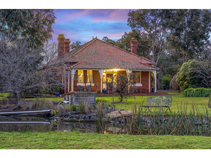 91 Licola Road, Heyfield VIC 3858