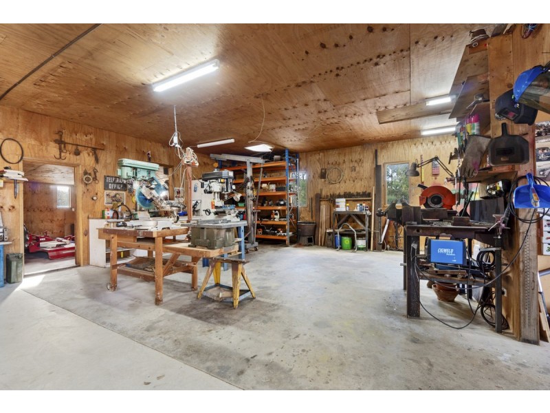 91 Licola Road, Heyfield VIC 3858