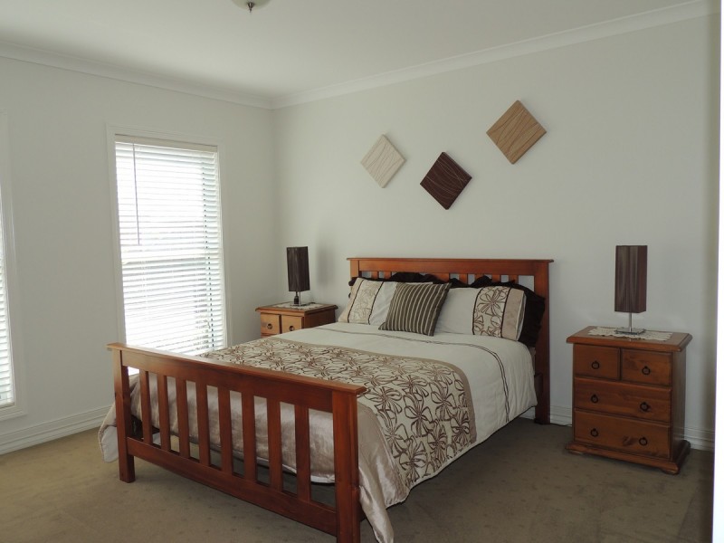 13 Brolga Place, Sale VIC 3850