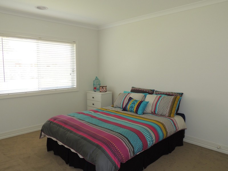 13 Brolga Place, Sale VIC 3850