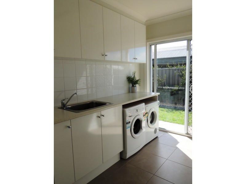 13 Brolga Place, Sale VIC 3850