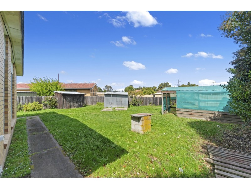 8 Glomar Grove, Sale VIC 3850