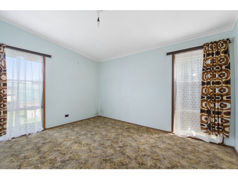 8 Glomar Grove, Sale VIC 3850