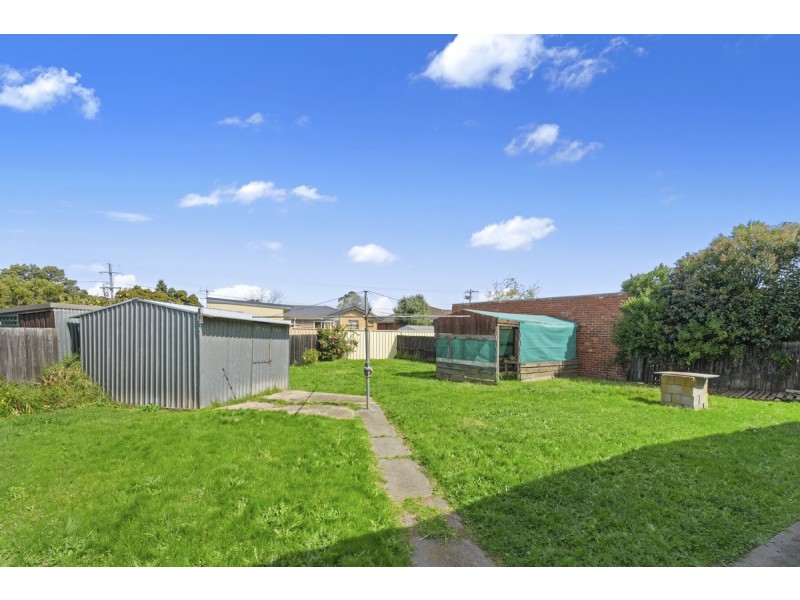 8 Glomar Grove, Sale VIC 3850