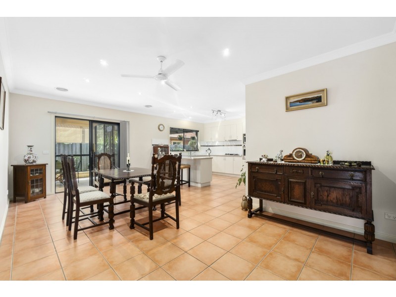 16 Pelican Court, Sale VIC 3850